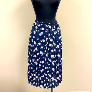 Madison Jules Floral-Print Pleated Midi Skirt S